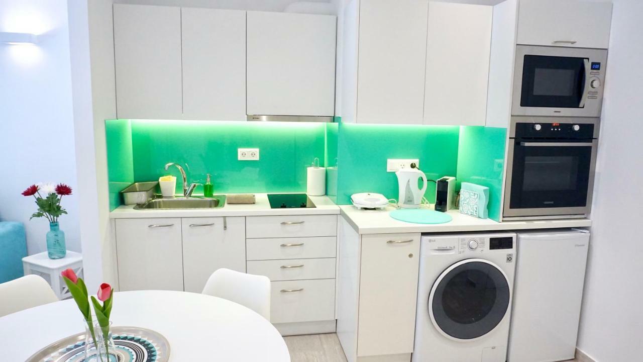 Апартаменты Minimal Fresh Design Apt In Афины Экстерьер фото